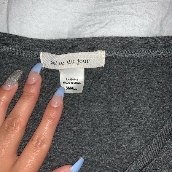 ❗️SOLD❗️ Gray Quarter Length Sleeve Shirt - Picture 7 of 11